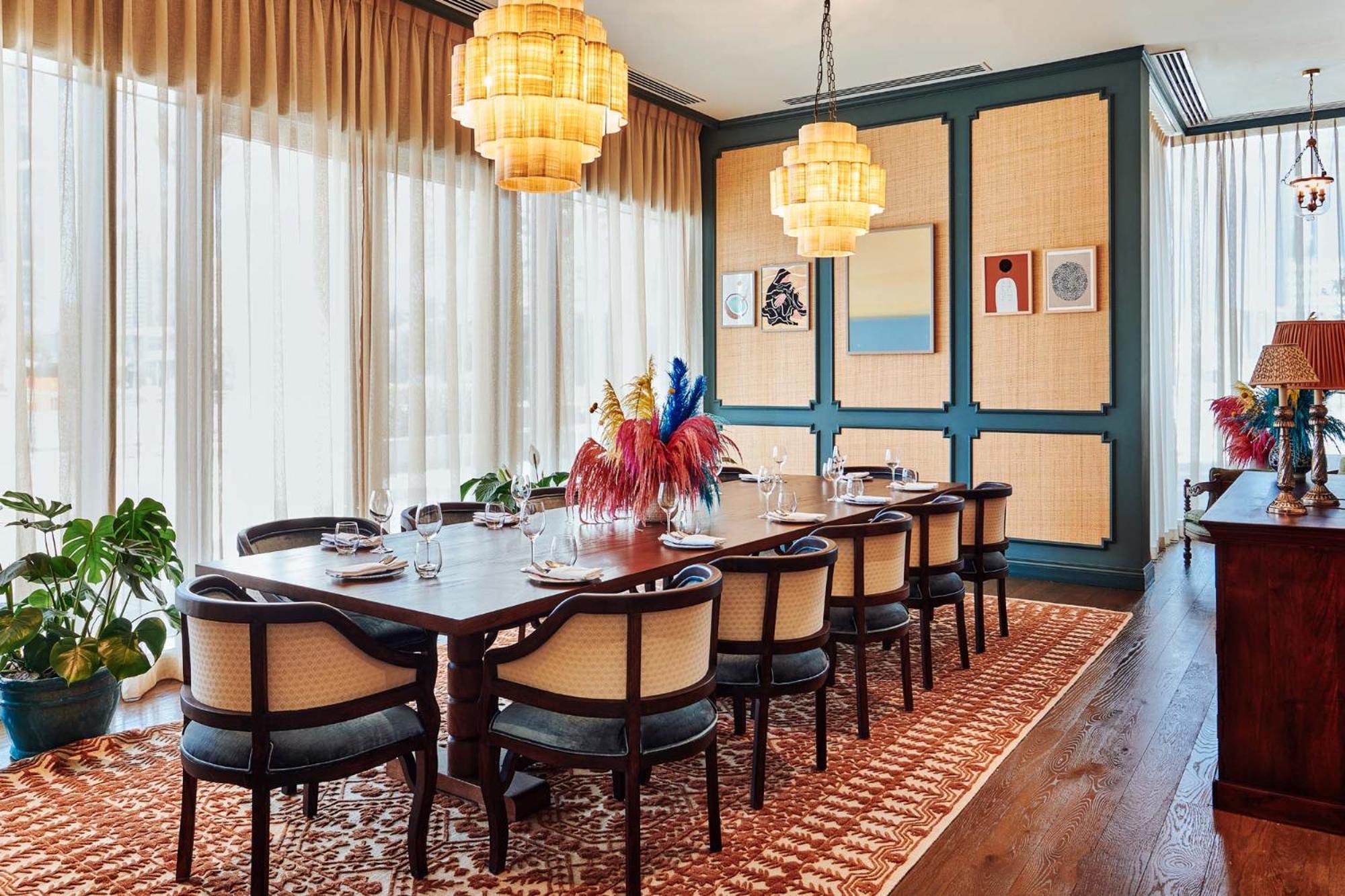 25Hours Hotel Dubai One Central Eksteriør bilde The dining room at the 1930s house