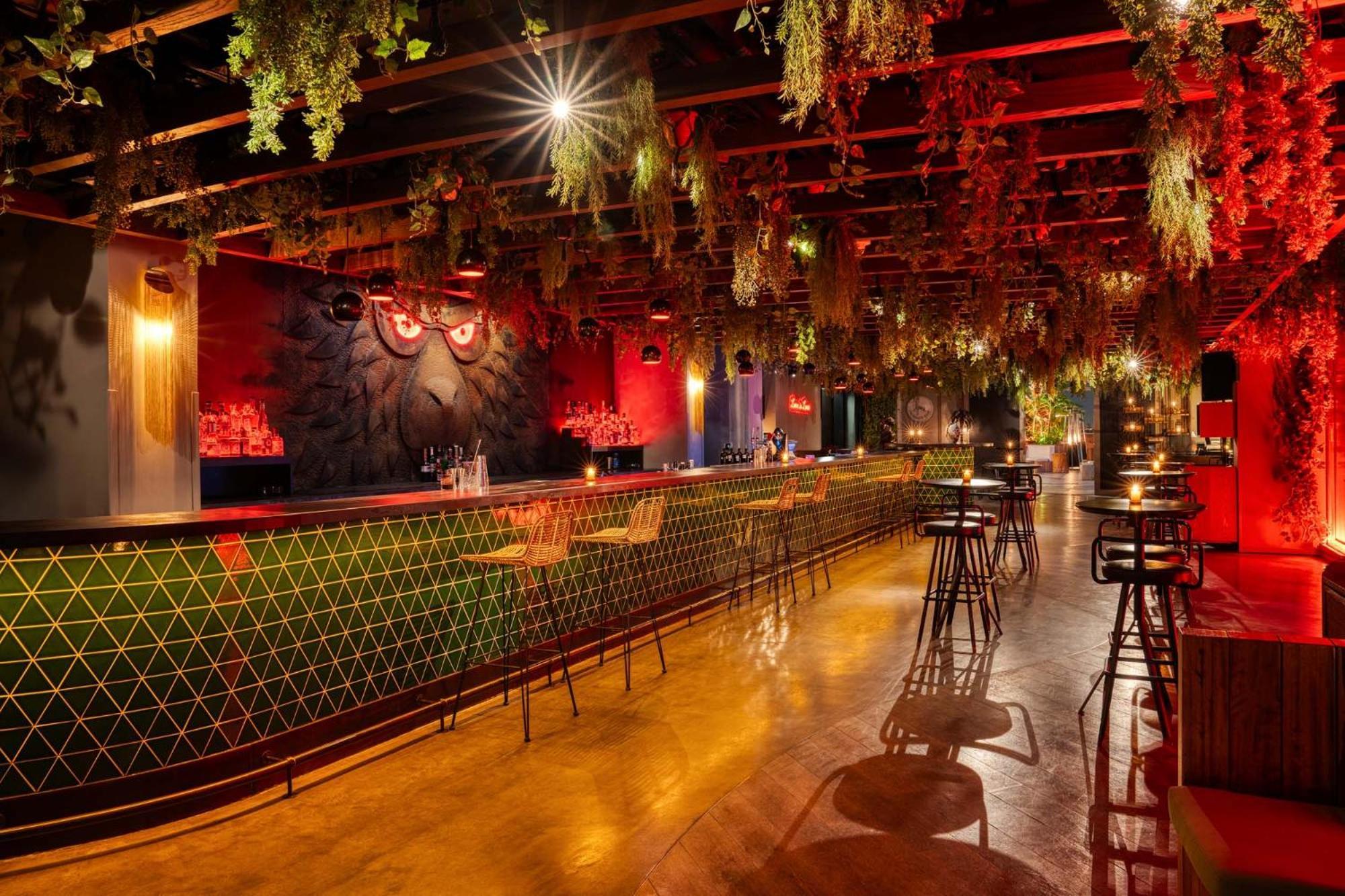 25Hours Hotel Dubai One Central Eksteriør bilde The interior of the nightclub