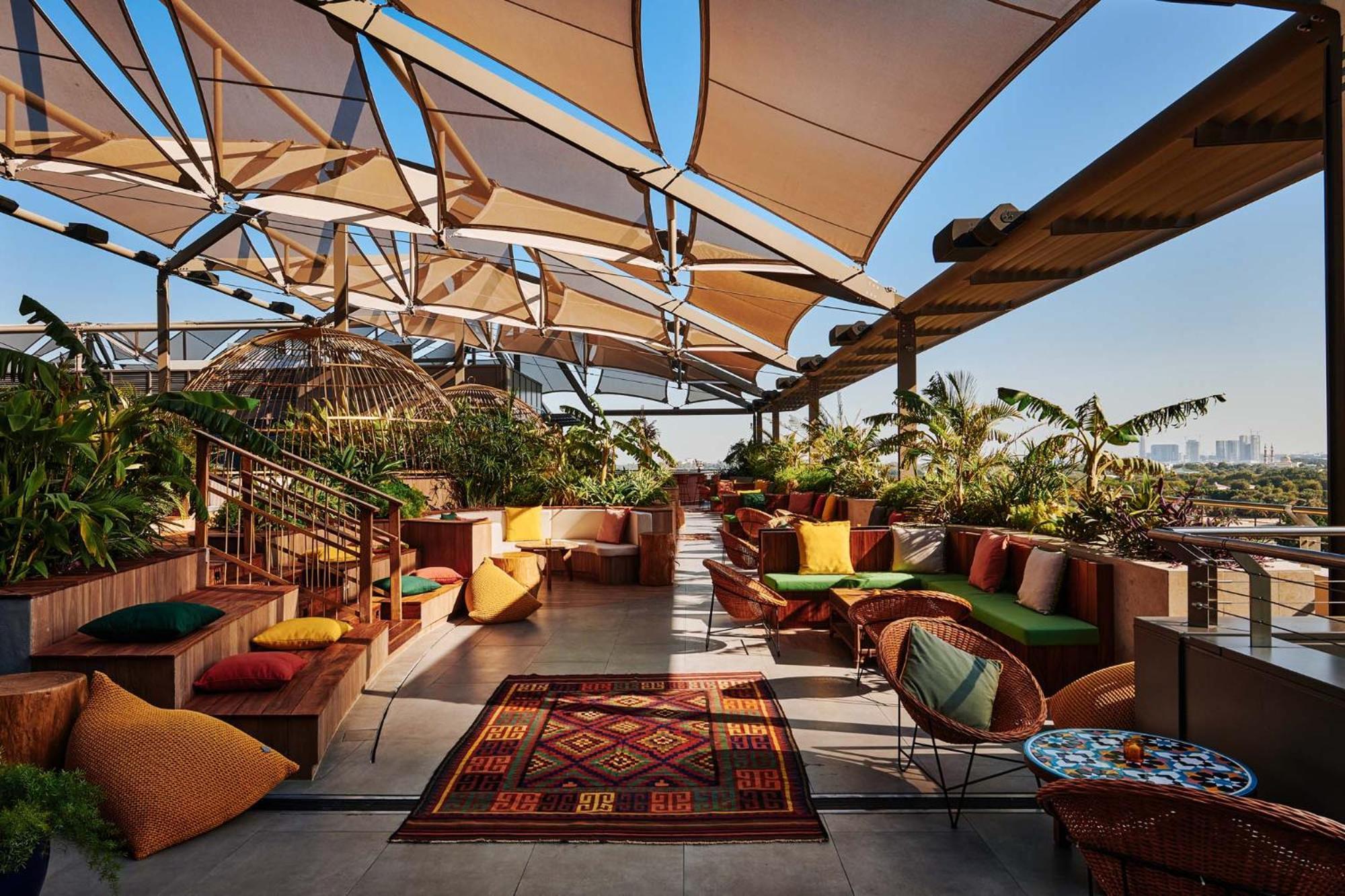 25Hours Hotel Dubai One Central Eksteriør bilde The Deck
